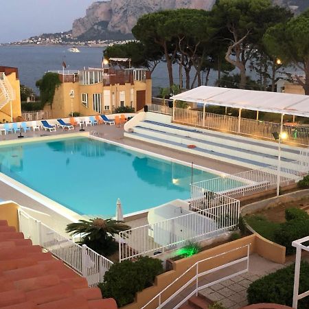 Ashur Apartments Mondello Exterior foto