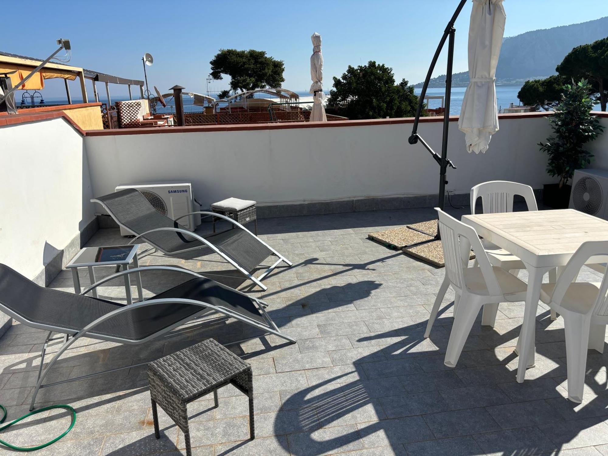 Ashur Apartments Mondello Exterior foto
