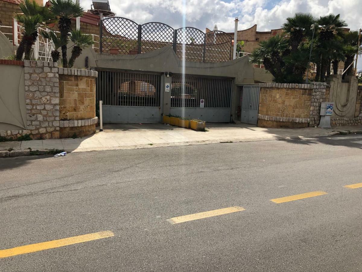 Ashur Apartments Mondello Exterior foto